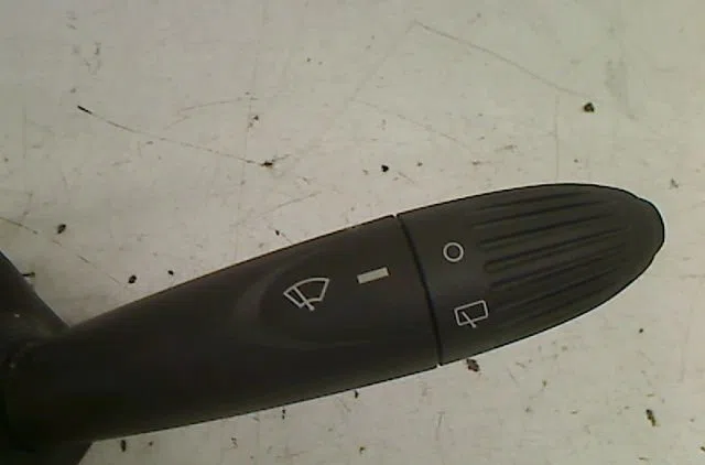 Bloc commodos Fiat PUNTO (188_) 1.3 jtd 16v (2003-2012) 5 portes occasion