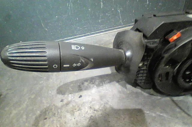 Bloc commodos Fiat PUNTO (188_) 1.9 jtd (2001-2012) occasion