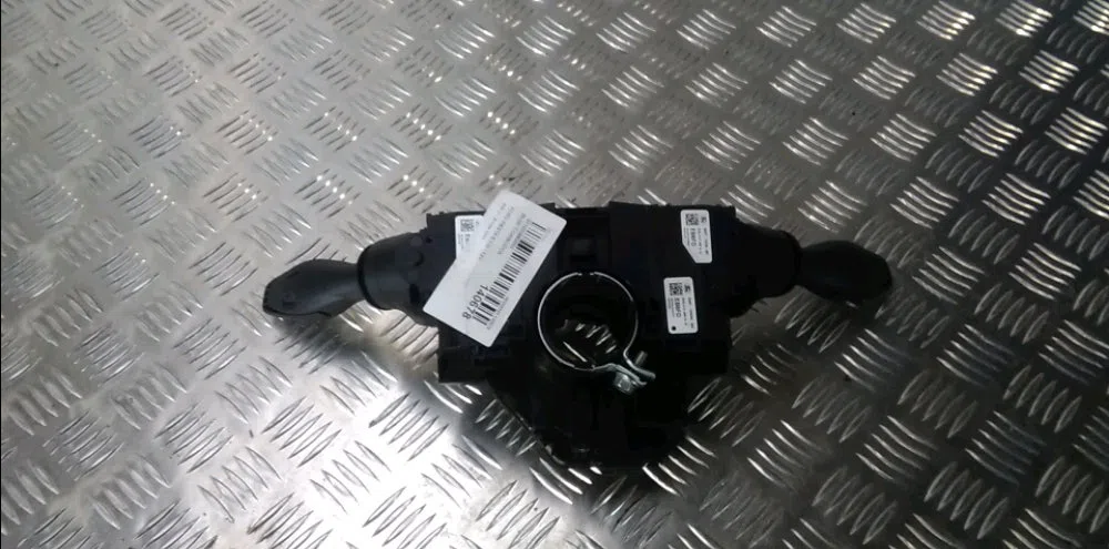 Bloc commodos Ford FIESTA VI (CB1, CCN) 1.0 ecoboost (2013) occasion