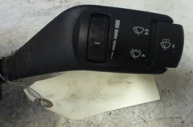 Bloc commodos FORD FOCUS occasion