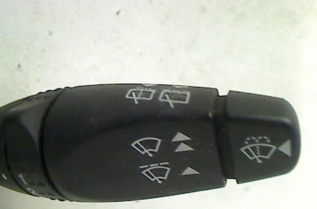 Bloc commodos Ford MONDEO III (B5Y) 2.0 16v tddi - tdci (2000-2007) 5 portes occasion