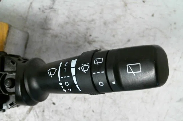 Bloc commodos Hyundai I20 I (PB, PBT) 1.2 (2008-2012) occasion