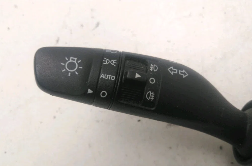 Bloc commodos Hyundai I20 II (GB, IB) 1.0 t-gdi (2016) occasion
