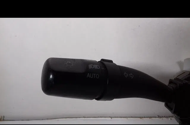 Bloc commodos Hyundai TUCSON (JM) 2.0 crdi (2006-2010) occasion