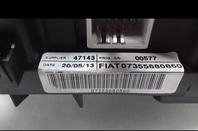 Bloc commodos Lancia DELTA III (844_) 1.9 d multijet (844.axe1a) (2009-2014) occasion