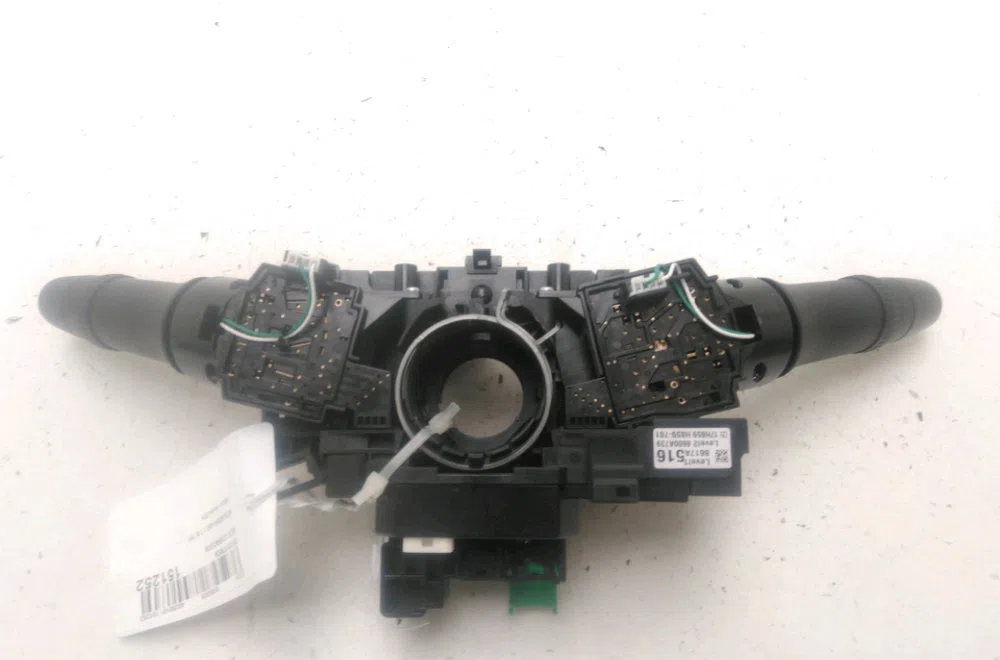 Bloc commodos Mitsubishi ASX (GA_W_) 1.6 mivec (ga1w) (2010) occasion