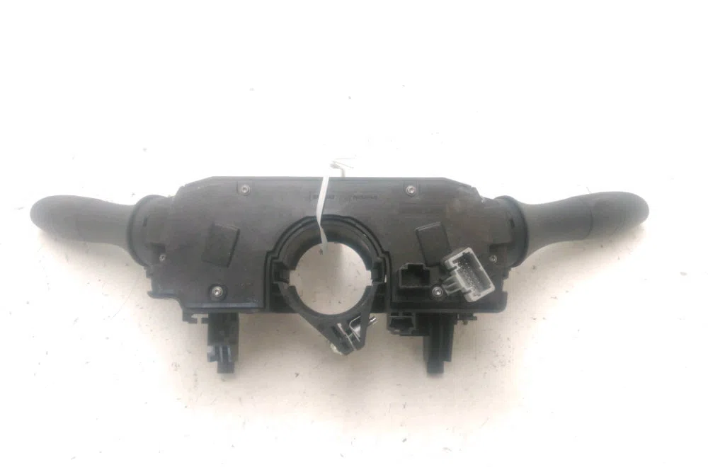 Bloc commodos Nissan MICRA V (K14) 0.9 ig-t (2016) occasion