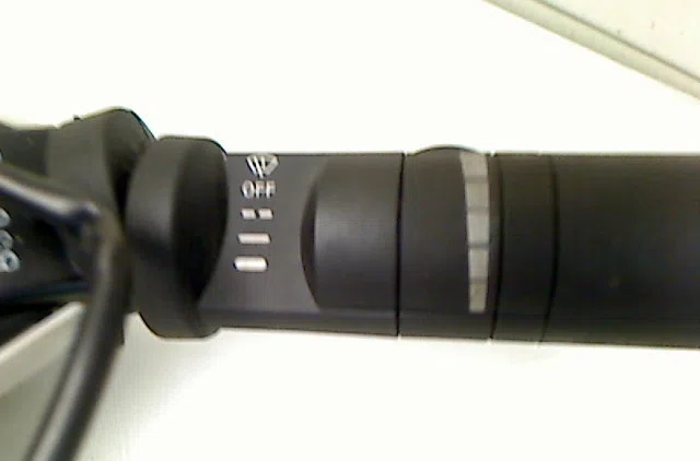 Bloc commodos NISSAN NAVARA I 2009 occasion