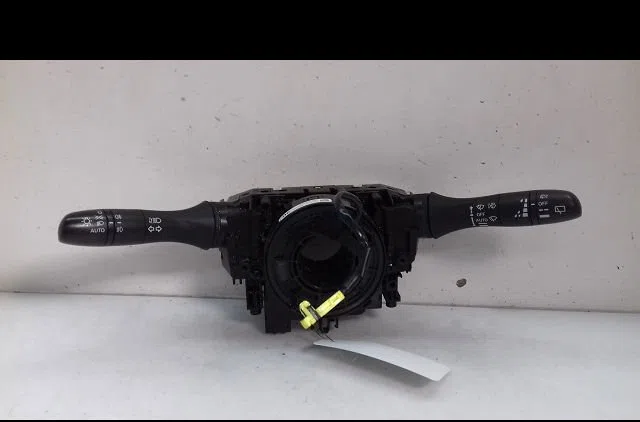 Bloc commodos Nissan QASHQAI II SUV (J11, J11_) 1.6 dci (2013) occasion