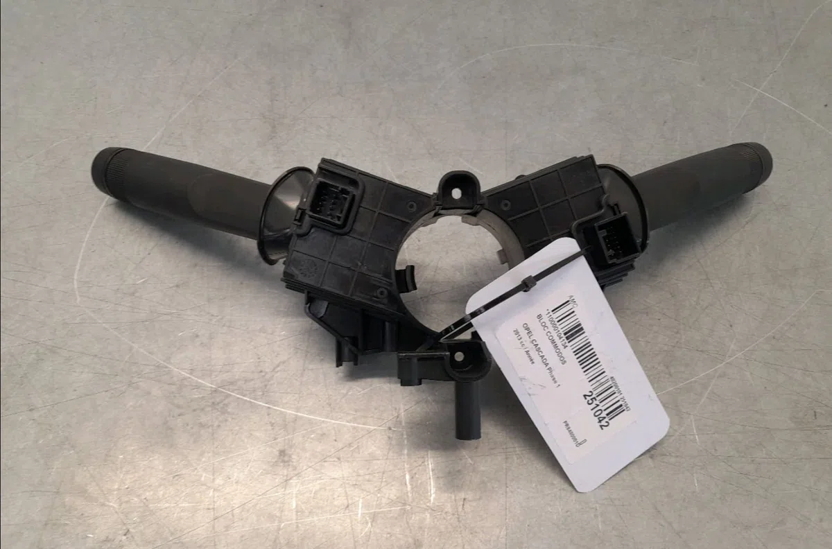Bloc commodos Opel CASCADA (W13) 2.0 cdti (67) (2013-2015) occasion