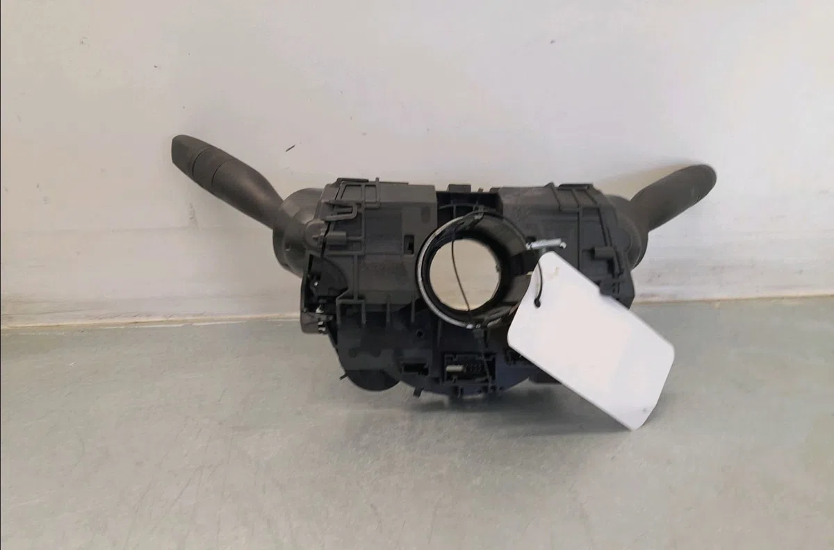 Bloc commodos Opel CORSA F 1.5 (68) (2019) occasion