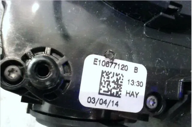 Bloc commodos Peugeot 2008 I (CU_) 1.6 vti (2013) occasion