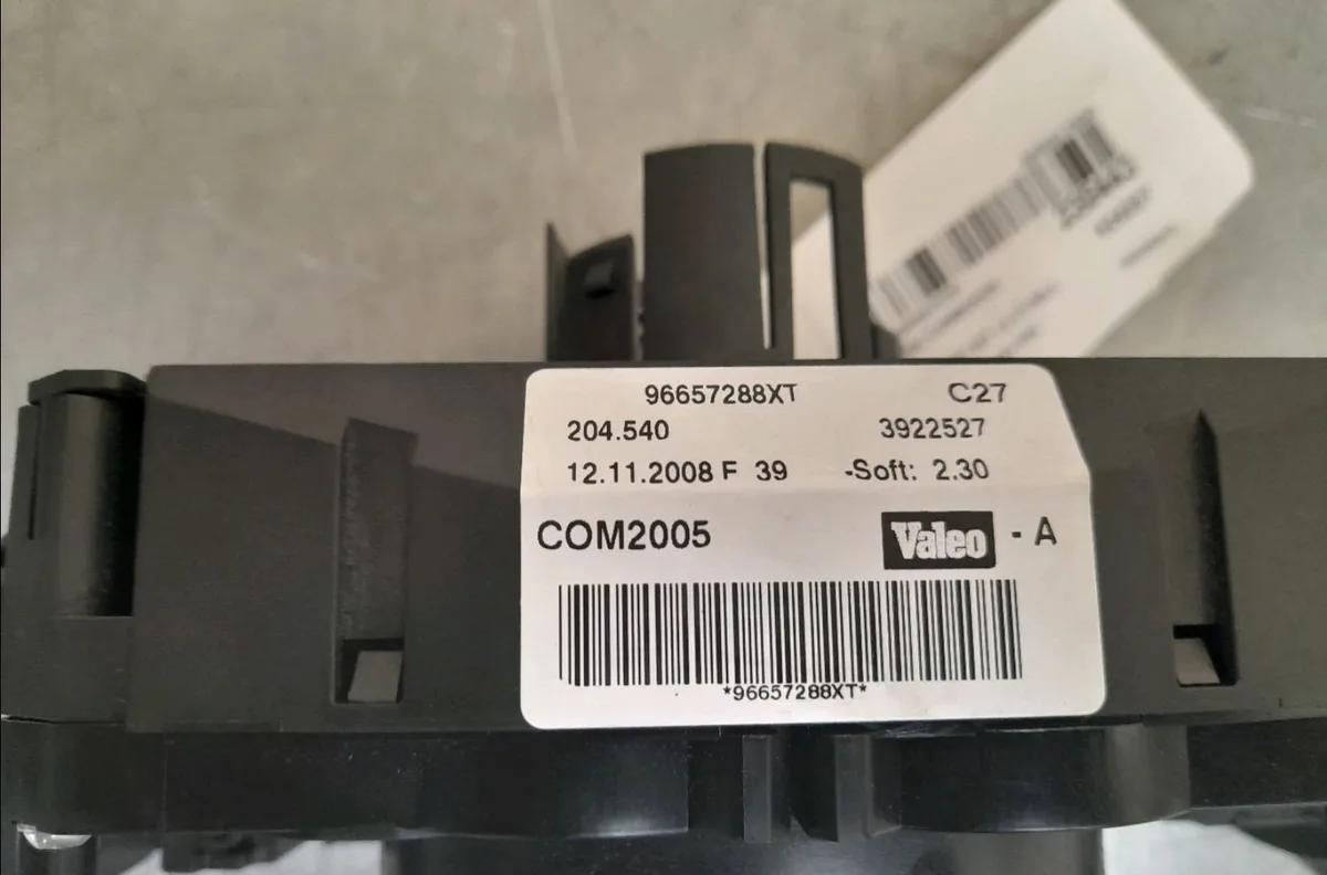 Bloc commodos Peugeot 207-207 (WA_, WC_) 1.4 16v (2006-2013) 3 portes occasion