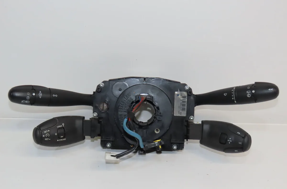 Bloc commodos Peugeot 207-207 (WA_, WC_) 1.4 hdi (2006-2015) 5 portes occasion