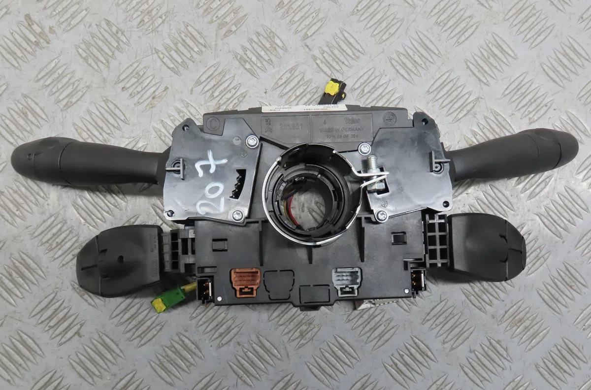 Bloc commodos Peugeot 207-207 (WA_, WC_) 1.6 16v vti (2007-2012) 5 portes occasion