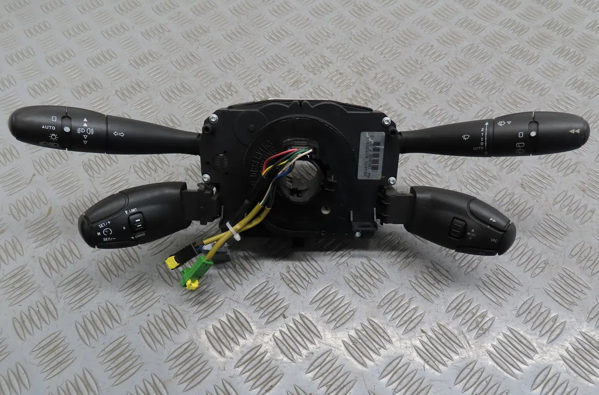 Bloc commodos Peugeot 207-207 (WA_, WC_) 1.6 hdi (2006-2013) 5 portes occasion