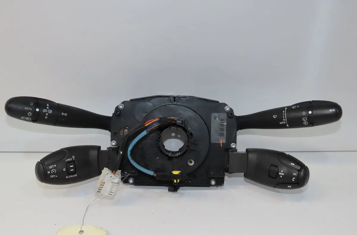 Bloc commodos Peugeot 207-207 (WA_, WC_) 1.6 hdi (2006-2013) 5 portes occasion