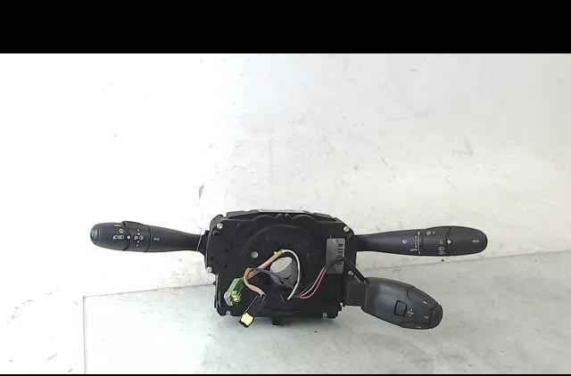 Bloc commodos Peugeot 207-207 (WA_, WC_) 1.6 hdi (2006-2013) 5 portes occasion