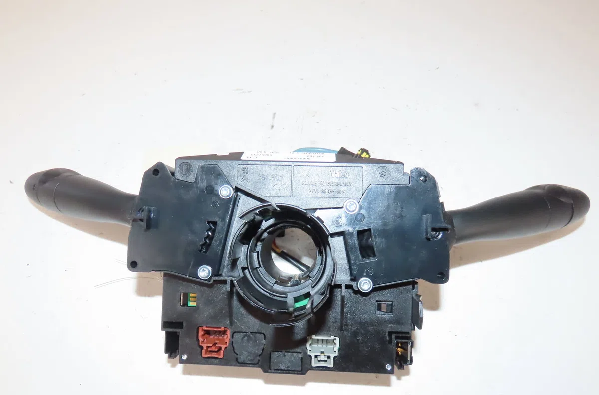 Bloc commodos Peugeot 207 SW (WK_) 1.6 hdi (2007-2012) 5 portes occasion