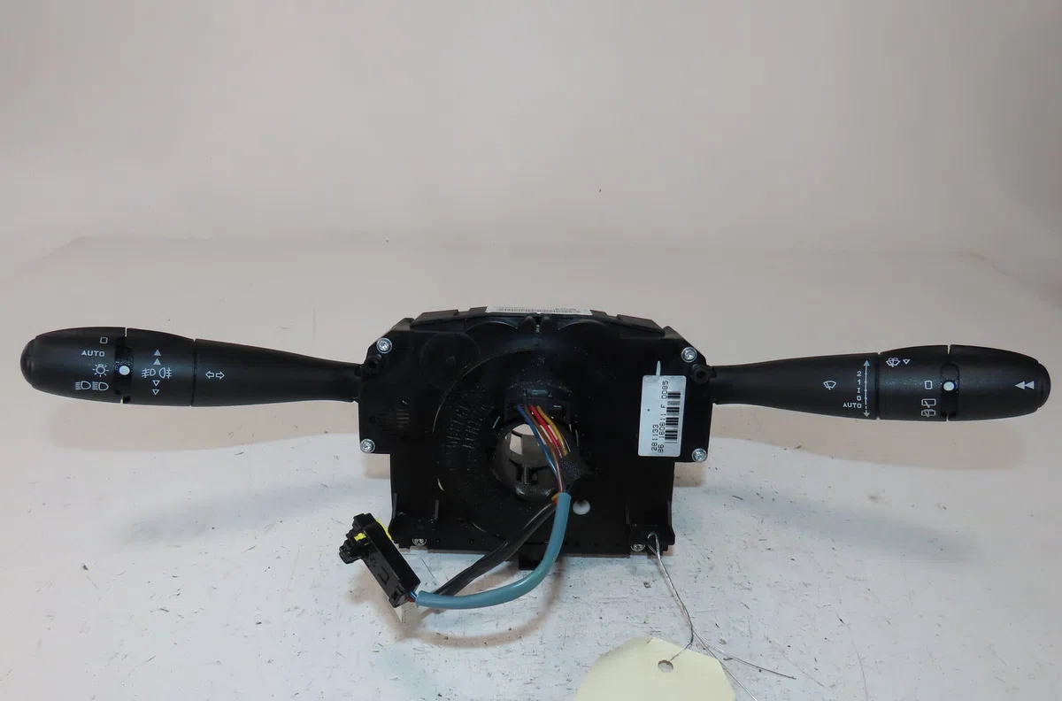 Bloc commodos Peugeot 207 SW (WK_) 1.6 hdi (2007-2012) 5 portes occasion