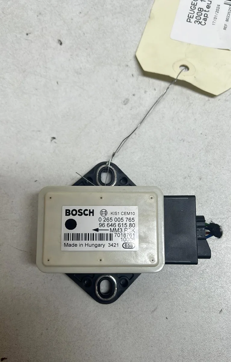Bloc commodos Peugeot 3008 Monospace (0U_) 1.6 hdi (2009-2016) 5 portes occasion