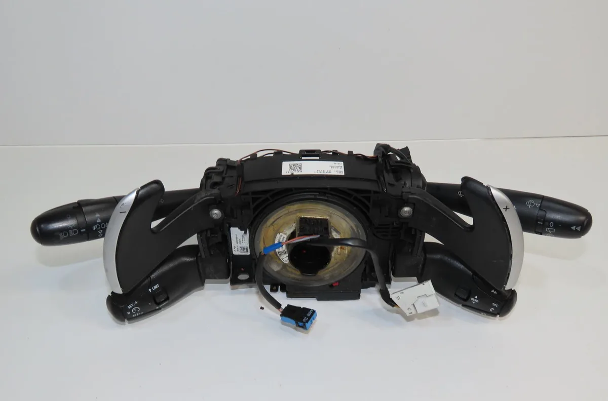 Bloc commodos Peugeot 3008 Monospace (0U_) 1.6 hdi (2009-2016) 5 portes occasion