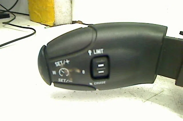 Bloc commodos Peugeot 307 (3A-C) 1.6 hdi 110 (2004-2009) 5 portes occasion