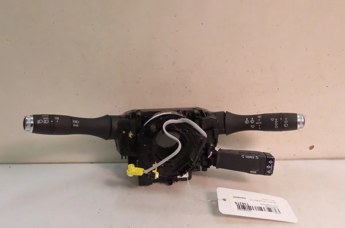 Bloc commodos Renault CAPTUR II (HF_) Blue dci 115 (hfad) (2020) occasion