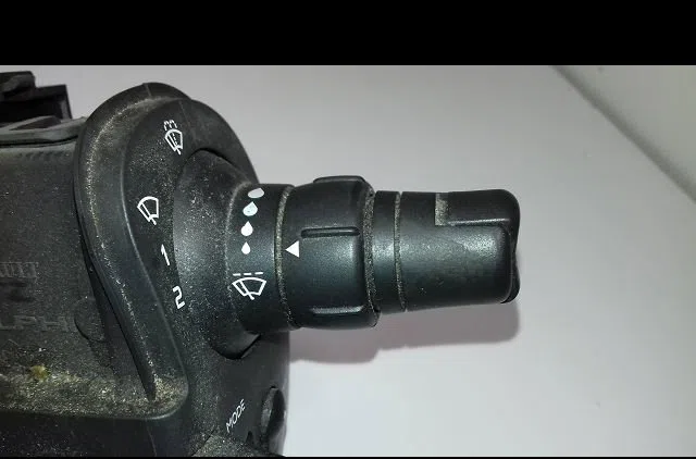 Bloc commodos Renault KANGOO Express (FW0-1_) 1.5 dci 70 (fw0a, kw0v) (2008) 4 portes occasion