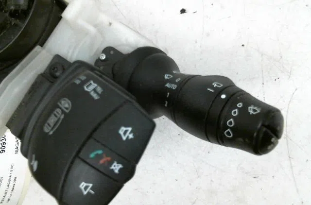 Bloc commodos Renault LAGUNA III (BT0-1) 1.5 dci (bt00, bt0a, bt0t, bt1j) (2007-2015) 5 portes occasion