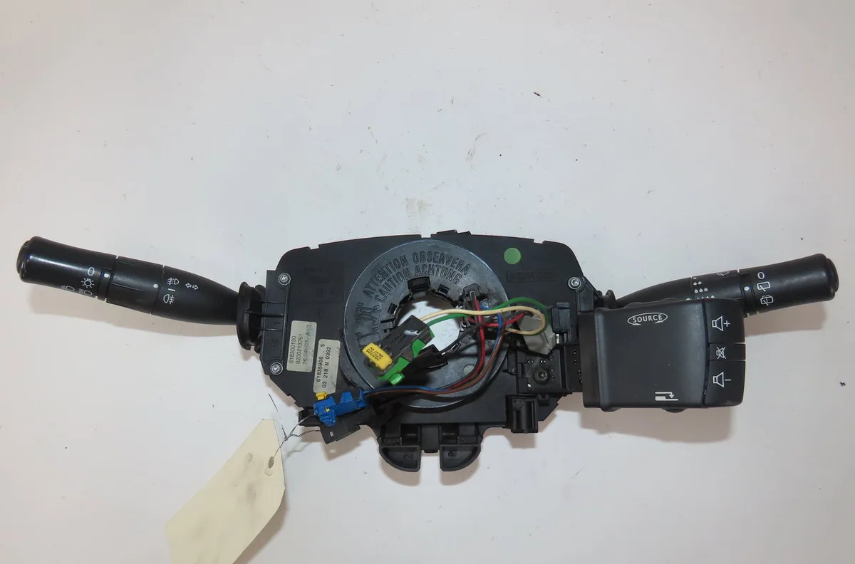 Bloc commodos Renault MEGANE II Break (KM0-1_) 1.5 dci (km16, km1e) (2005-2008) occasion