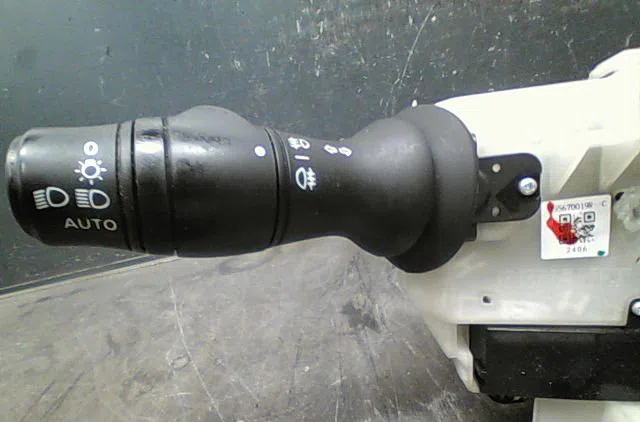 Bloc commodos Renault MEGANE III 3-5 portes (BZ0-1_, B3_) 1.2 tce (bz2b, bz11) (2012-2015) 5 portes occasion