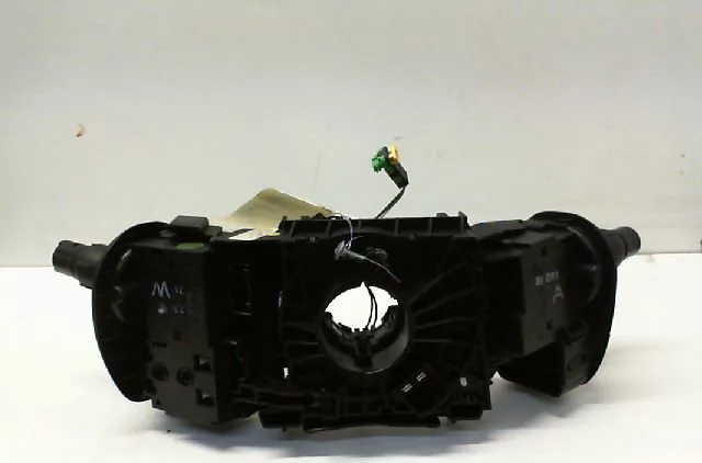 Bloc commodos RENAULT SCENIC II Phase 1 03-2004--09-2006 1.5 DCI 80ch occasion
