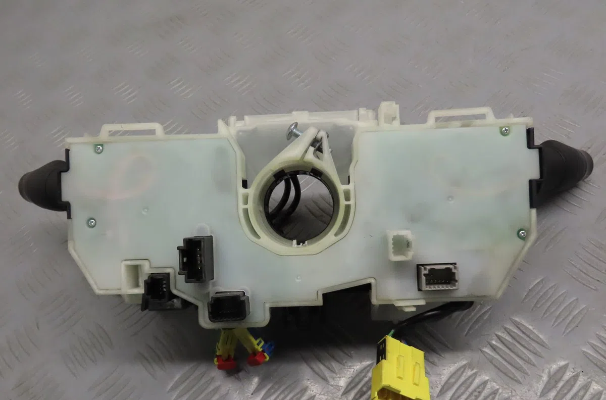 Bloc commodos Renault SCÉNIC III (JZ0-1_) 1.5 dci (jz02, jz0r) (2010) occasion