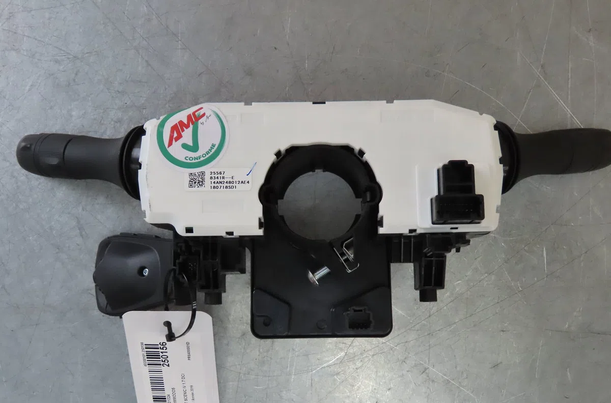 Bloc commodos Renault SCÉNIC IV (J9_) 1.7 blue dci 120 (j9a7, j9a8) (2018) occasion