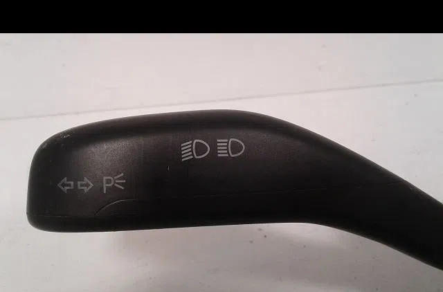 Bloc commodos Seat IBIZA III (6L1) 1.4 tdi (2002-2005) 3 portes occasion