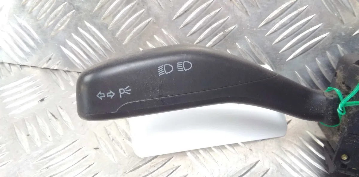 Bloc commodos Seat IBIZA III (6L1) 1.9 sdi (2002-2005) occasion