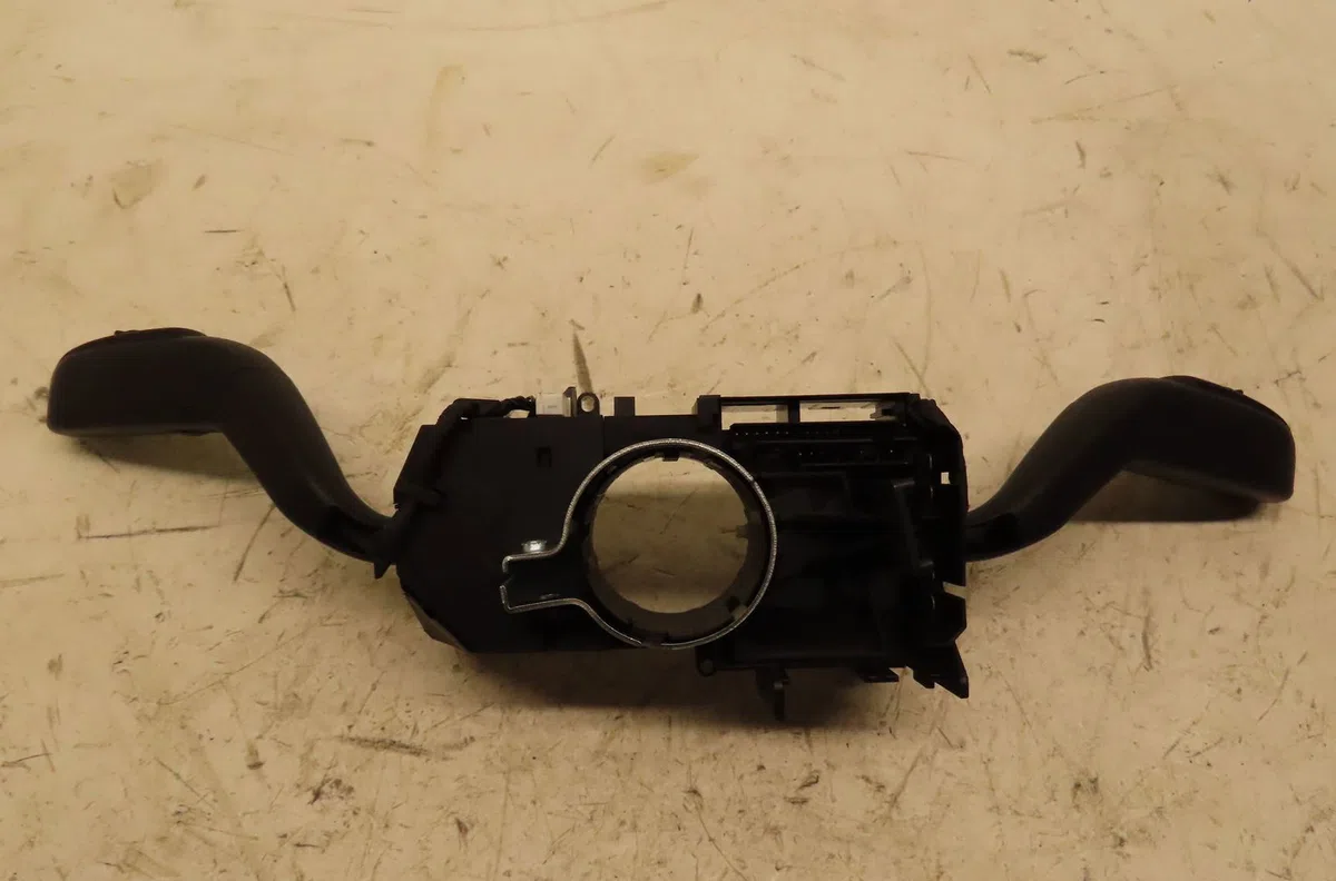 Bloc commodos Seat IBIZA IV (6J5, 6P1) 1.2 (2009-2011) occasion