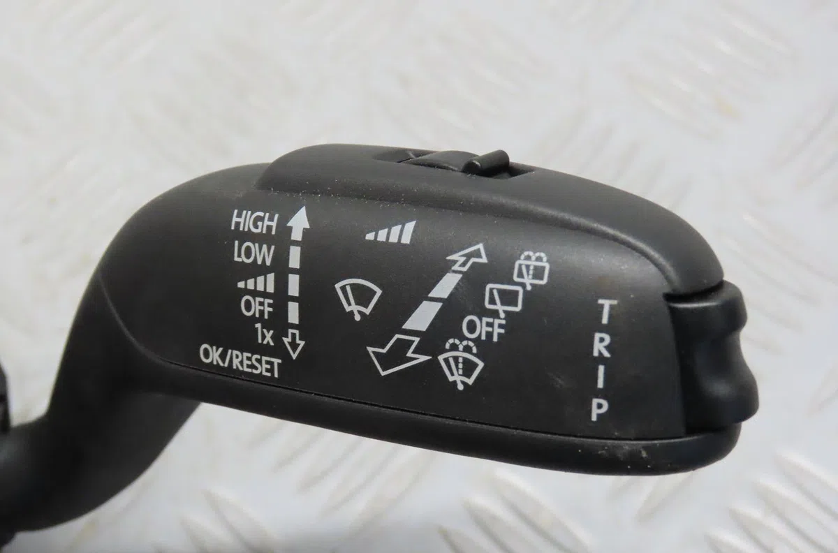 Bloc commodos Seat IBIZA IV (6J5, 6P1) 1.6 tdi (2009-2015) occasion