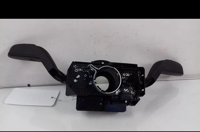 Bloc commodos Seat IBIZA IV (6J5, 6P1) 1.9 tdi (2008-2010) occasion