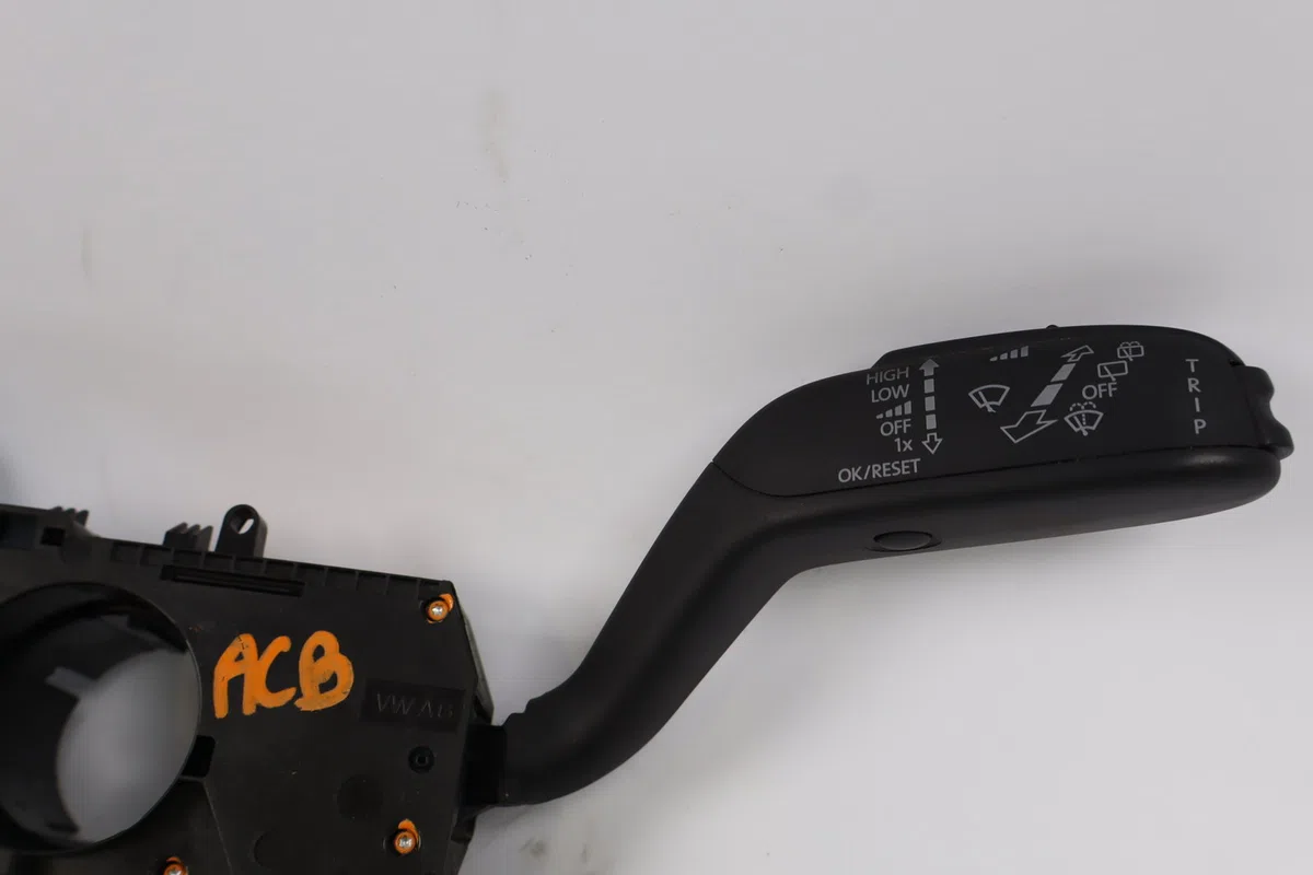 Bloc commodos Seat IBIZA IV (6J5, 6P1) 1.9 tdi (2008-2010) occasion