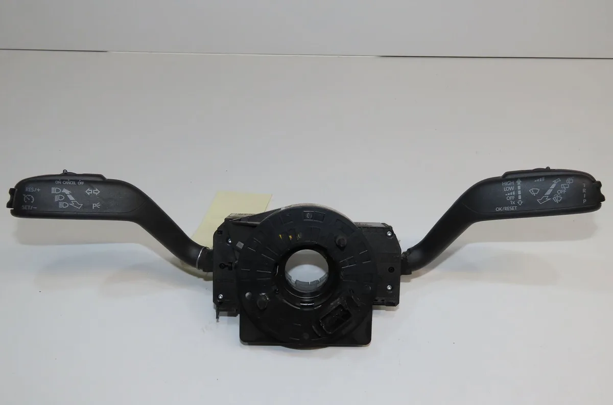 Bloc commodos Seat IBIZA IV (6J5, 6P1) 2.0 tdi (2010-2015) occasion