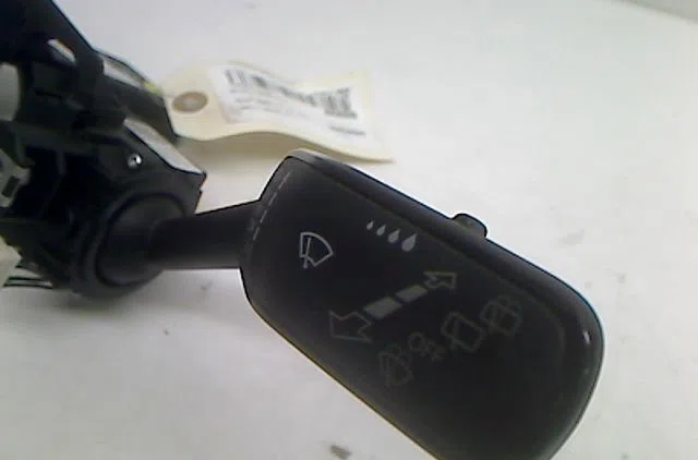 Bloc commodos Seat LEON (5F1) 2.0 tdi (2012-2020) 5 portes occasion
