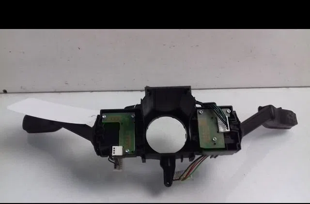 Bloc commodos Seat LEON SC (5F5) 2.0 tdi (2013-2018) occasion