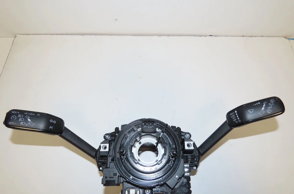 Bloc commodos Seat LEON ST (5F8) 1.0 tsi (2015-2020) occasion