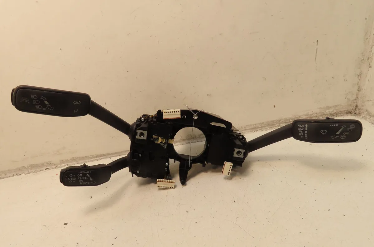 Bloc commodos Seat LEON ST (5F8) 2.0 tdi (2013-2018) occasion