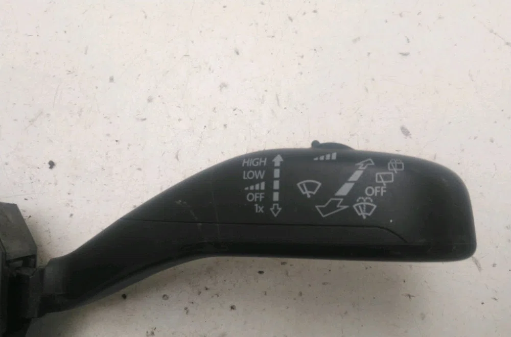 Bloc commodos Skoda FABIA II (542) 1.6 tdi (2010-2014) occasion
