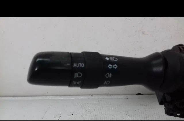 Bloc commodos Toyota IQ (_J1_) 1.4 d-4d (nuj10_) (2009-2015) occasion