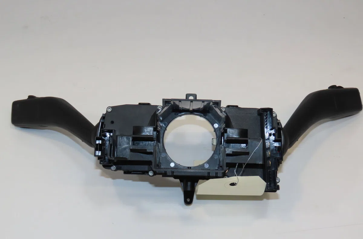 Bloc commodos Volkswagen BEETLE (5C1, 5C2) 1.6 tdi (2011-2016) occasion