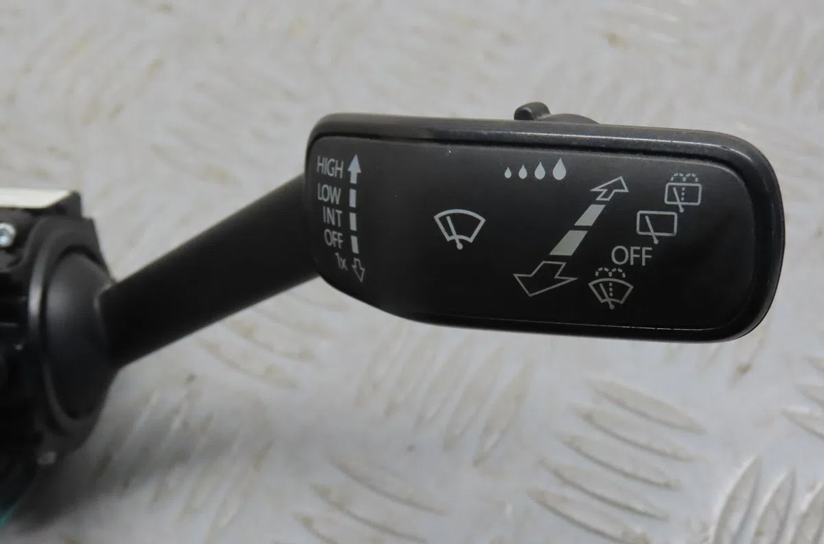 Bloc commodos Volkswagen GOLF VII (5G1, BQ1, BE1, BE2) 2.0 gtd (2013-2020) occasion